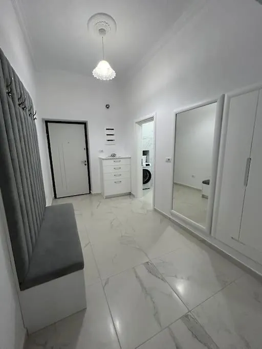Todi'S Apartment Sarande