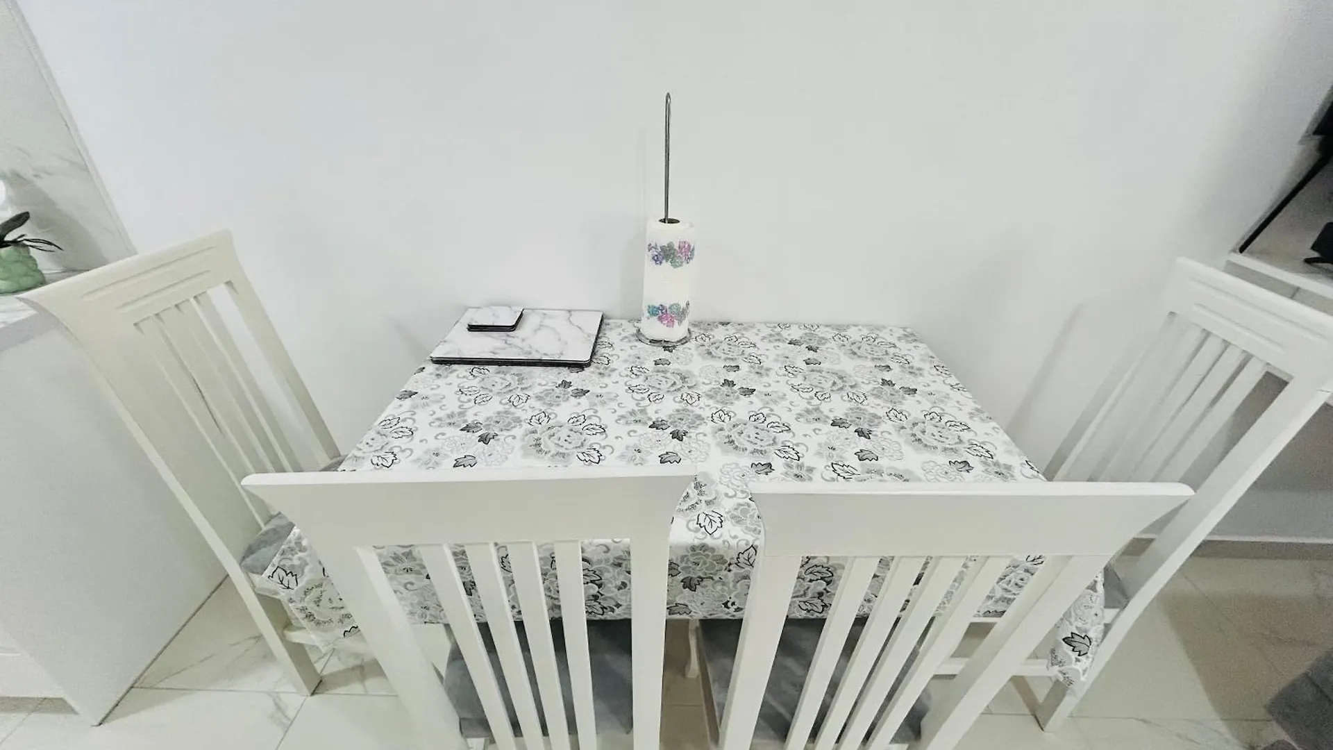 Todi'S Apartment Sarande